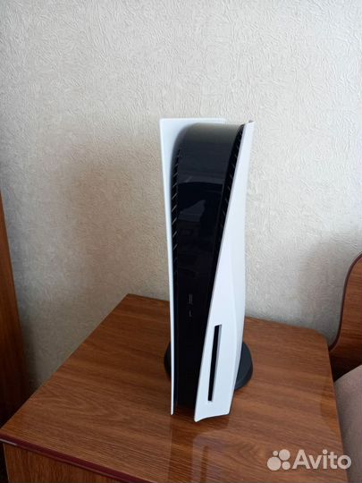 Игровая консоль - Sony Playstation 5 Blu-Ray (с ди