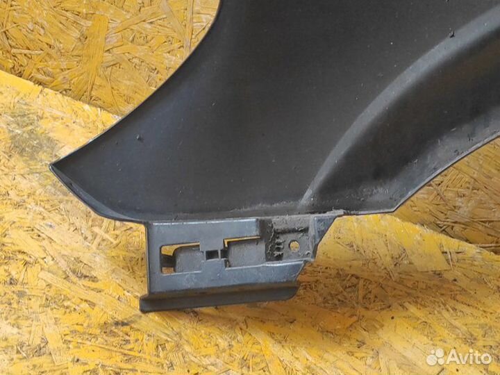 Крыло для правое Mercedes Vito W639 OM 646 2007