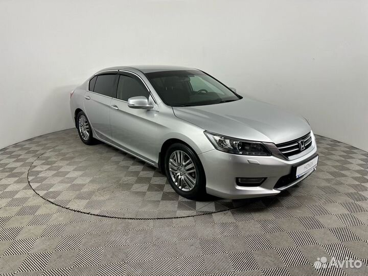 Honda Accord, 2013