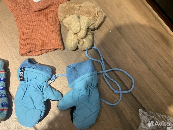 Шапка-шлем, варедки, краги и носки