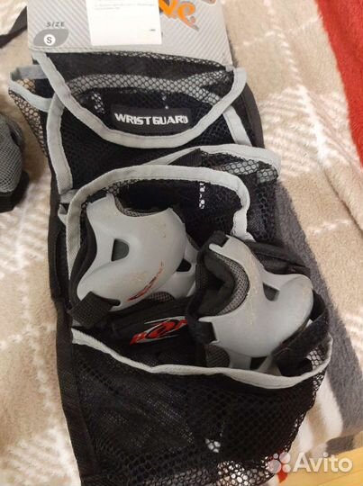 Шлем и защита для велосипеда на 5-10лет