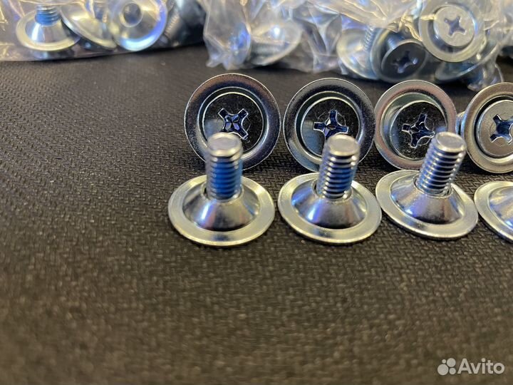 Болты для креплений сноуборда