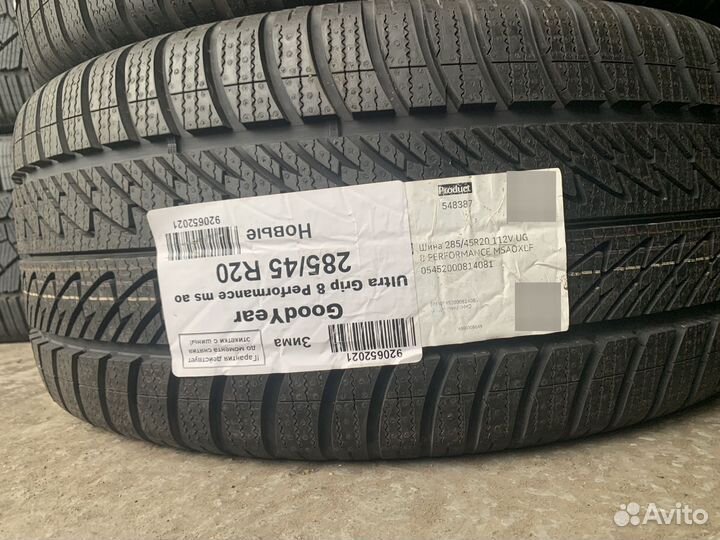 Goodyear UltraGrip Performance 285/45 R20