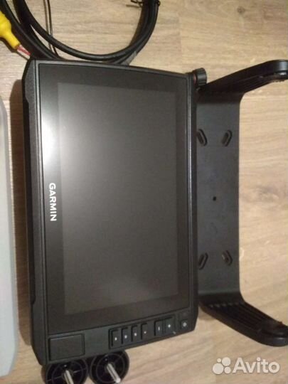 Эхолот-картплоттер Garmin EchoMap UHD 93sv