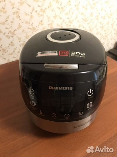 Мультиварка redmond rmc m90