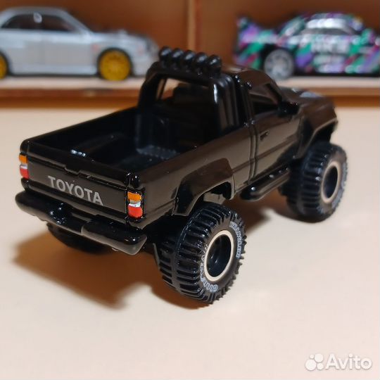 Hot Wheels Premium 1987 Toyota Pickup Truck