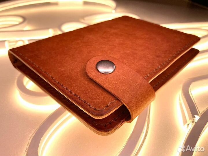 Аксессуары ручной работы из кожи на заказ