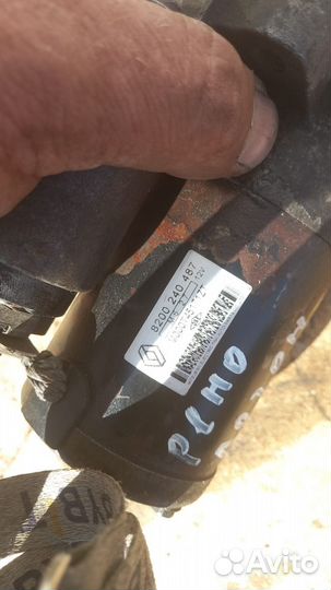 Стартер Renault Logan 1 1.6