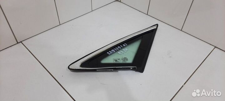 Стекло кузовное глухое правое (Audi A3)