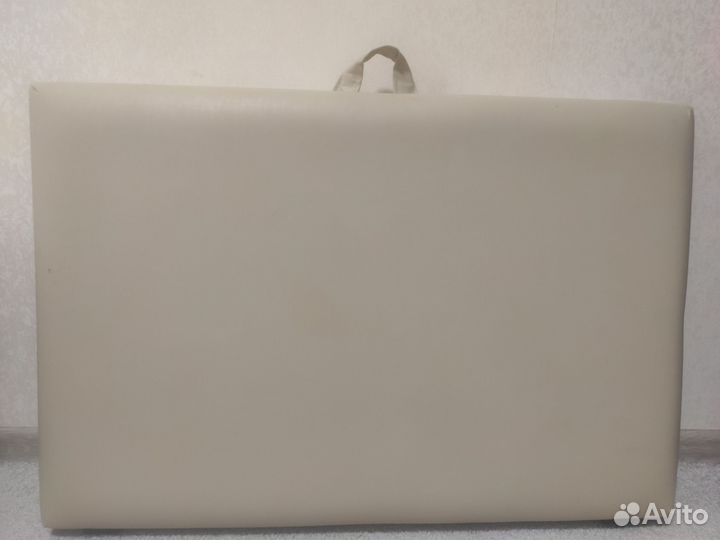 Кушетка косметологическая