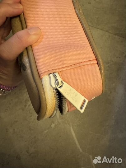 Jeune premier пенал