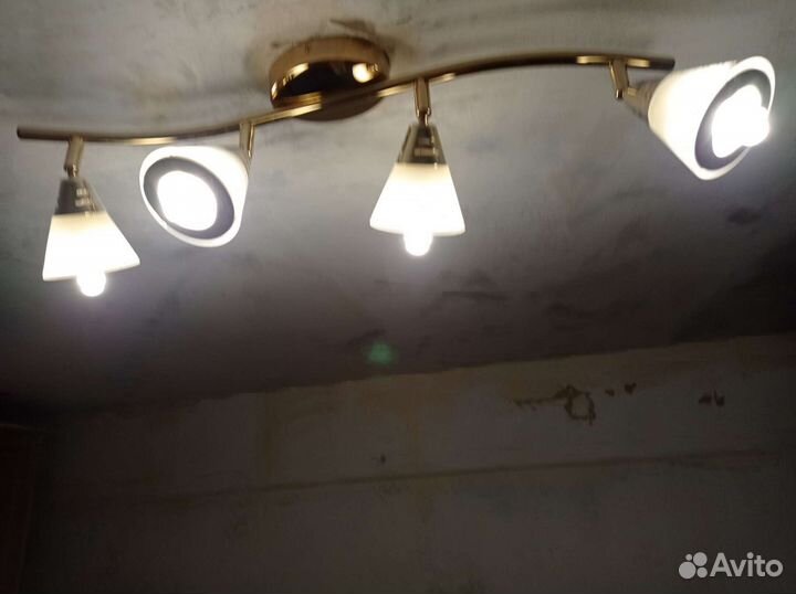 Люстра потолочная