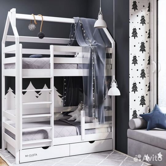 Двухъярусная кровать