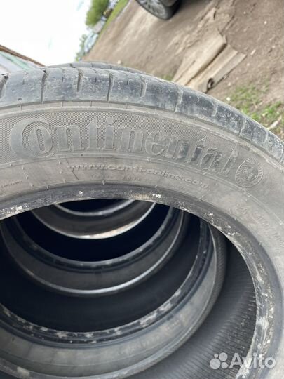 Continental ContiPremiumContact 2 215/55 R17