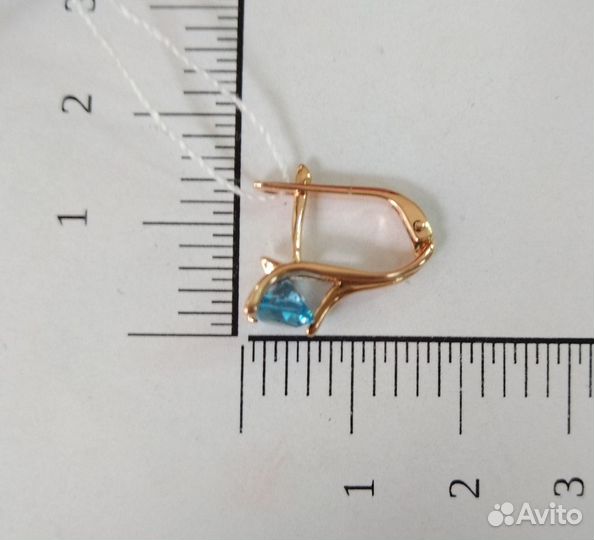 Золотые серьги с топазом