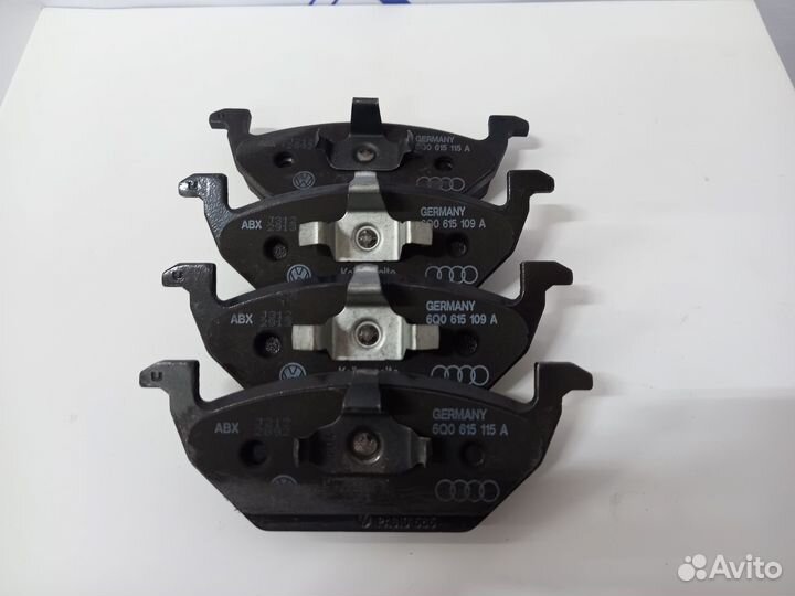 Колодки тормозные передние FabiaRoomster 6Q0698151