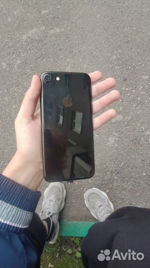iPhone 7, 128 ГБ