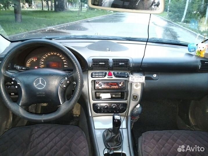 Mercedes-Benz C-класс 2.0 МТ, 2002, 362 637 км