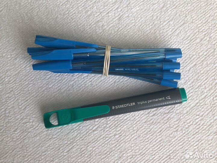 Ручки шариковые Attache (10 штук) + маркер