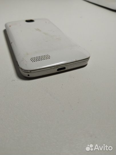 Fly IQ434 ERA Nano 5, 512 МБ