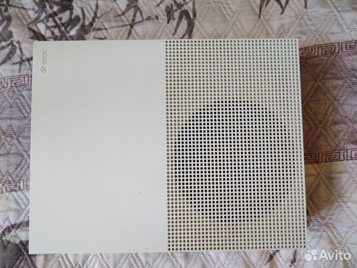 Игровая приставка xbox one s