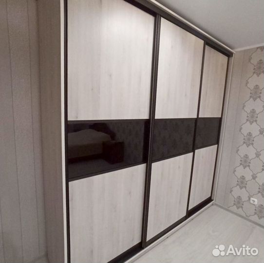 Шкаф с антресолью