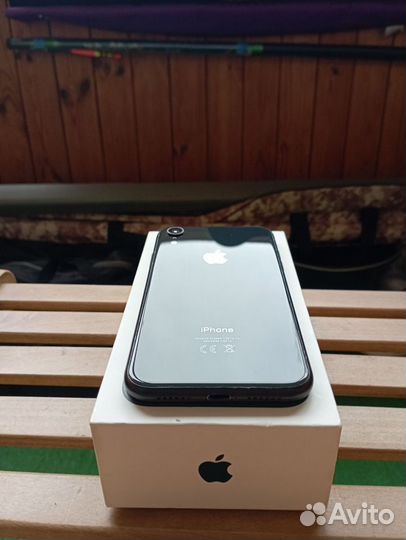 iPhone Xr, 128 ГБ