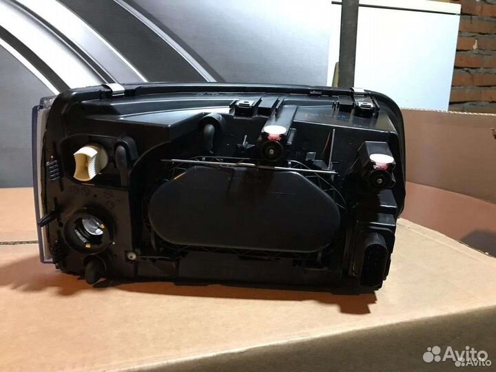 Transporter+. Фара левая+правая (комплект) тюнинг