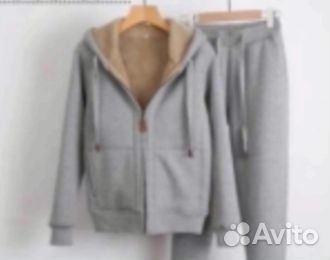 Спортивный костюм женский теплый новый