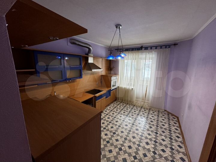 3-к. квартира, 101,8 м², 2/3 эт.