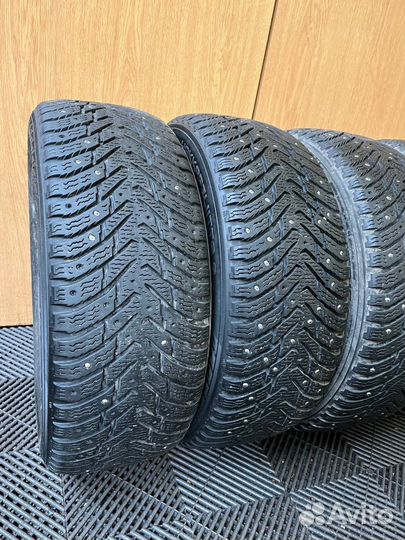 Nokian Tyres Hakkapeliitta 8 205/55 R16 94T