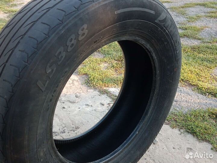 Landsail LS388 215/65 R16 98H