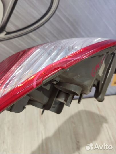 Фонарь задний Nissan almera G15 Лев