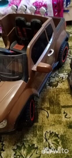 Детский электромобиль джип