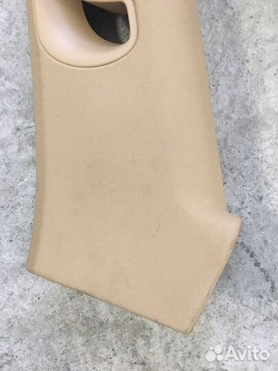 Обшивка задней стойки Porsche Cayenne 958(2401)