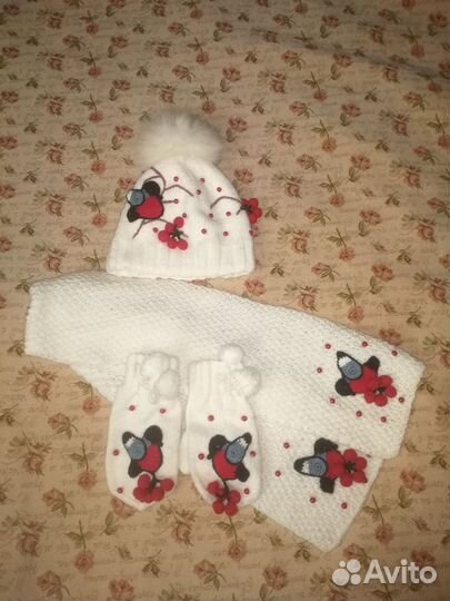 Комплект шапка, шарф и варежки