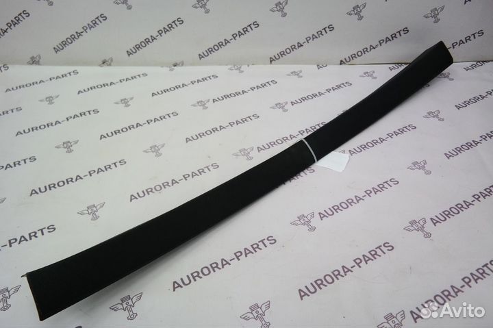 Обшивка крышки багажника audi Q7 2009-2015