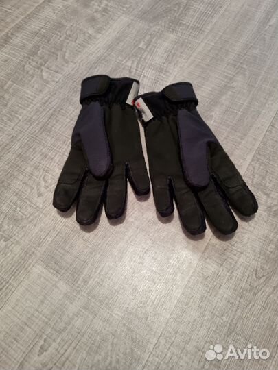 Перчатки salomon
