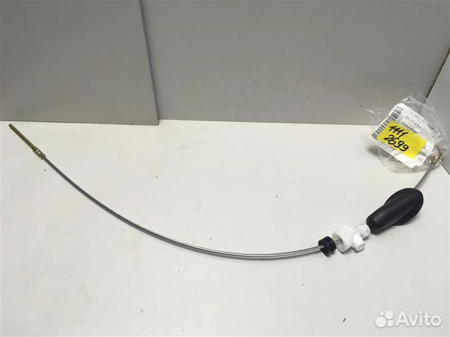 Трос ручника стояночного тормоза Volkswagen