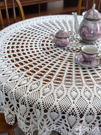 Вязаная скатерть крючком