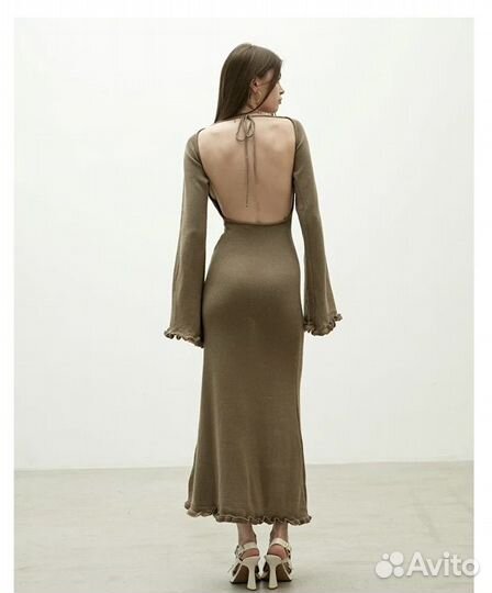 Вязаное платье длинное