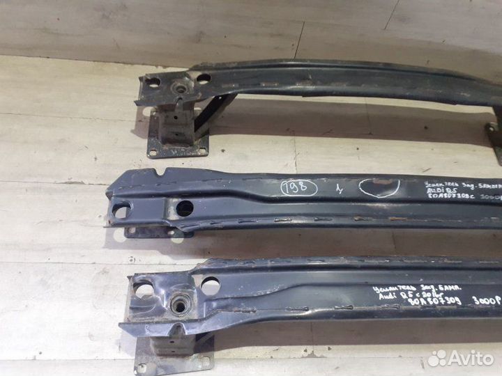 Усилитель заднего бампера Audi Q5