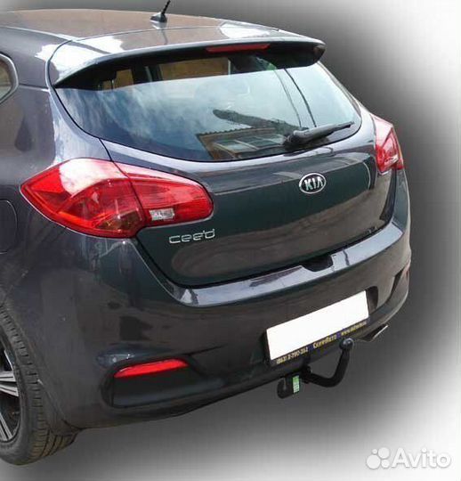Фаркоп Leader Plus K120-A Kia Ceed хетчбек 2012