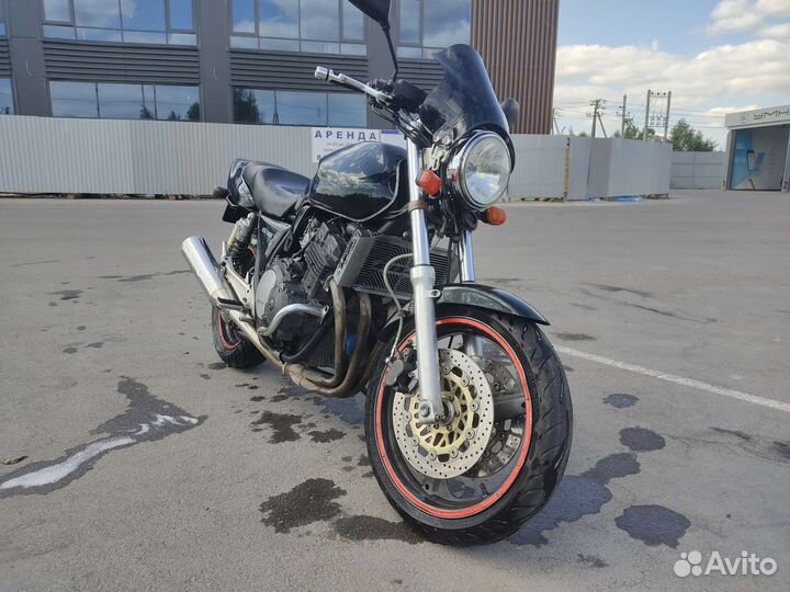 Honda cb 400