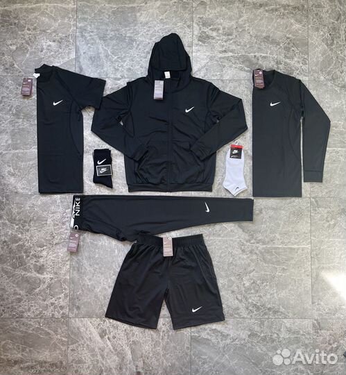 Рашгард 5 в 1 Nike