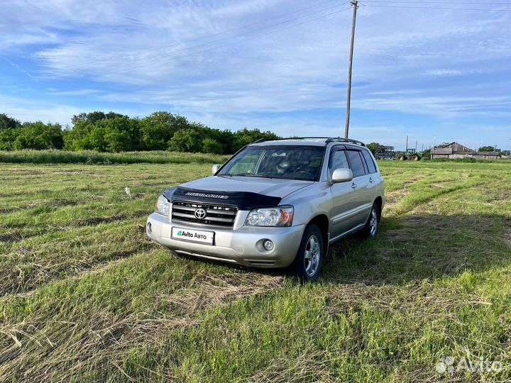 Toyota Highlander 2.4 AT, 2004, 266 000 км