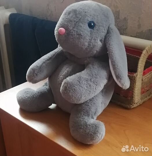 Мягкая игрушка кролик с карманом