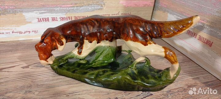 Фарфоровая статуэтка собака СССР