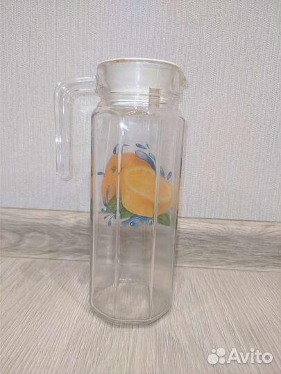 Стеклянный куфшин для воды 1.1 л