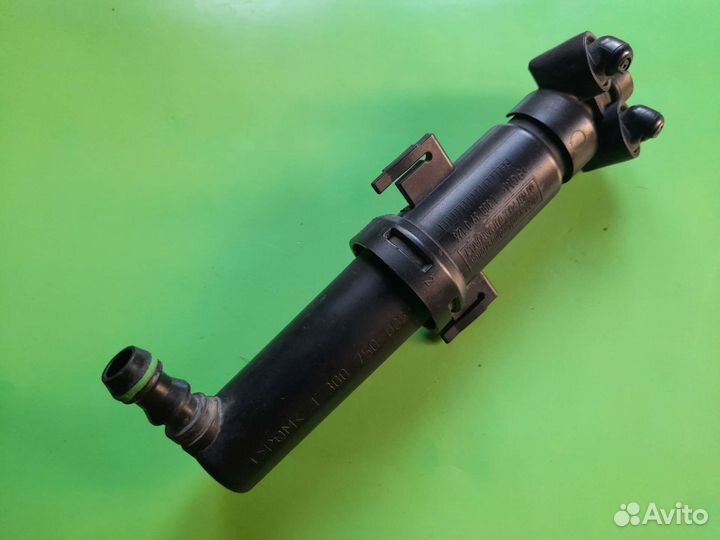 Форсунка омывателя фар правая Audi Q5 8R 2008-2017